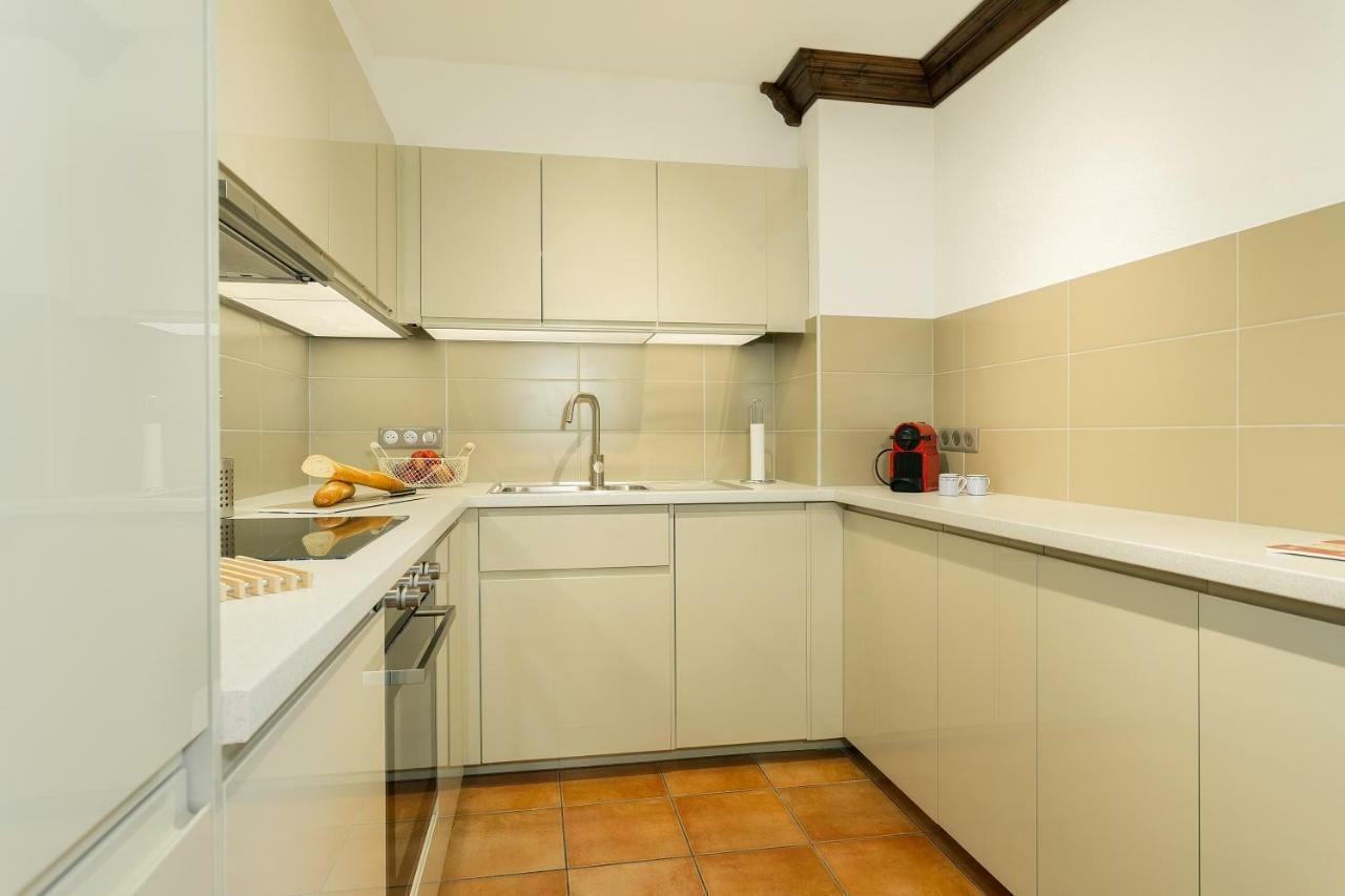 Apartment Kitson - Alpes Travel - Chamonix - Sleeps 6 ภายนอก รูปภาพ